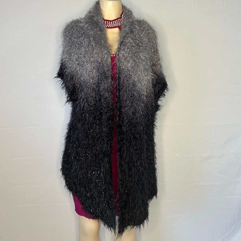 Roz & Ali Ombre Fuzzy Knit Shawl Vest Gray Black Sparkle Women’s 14/16
